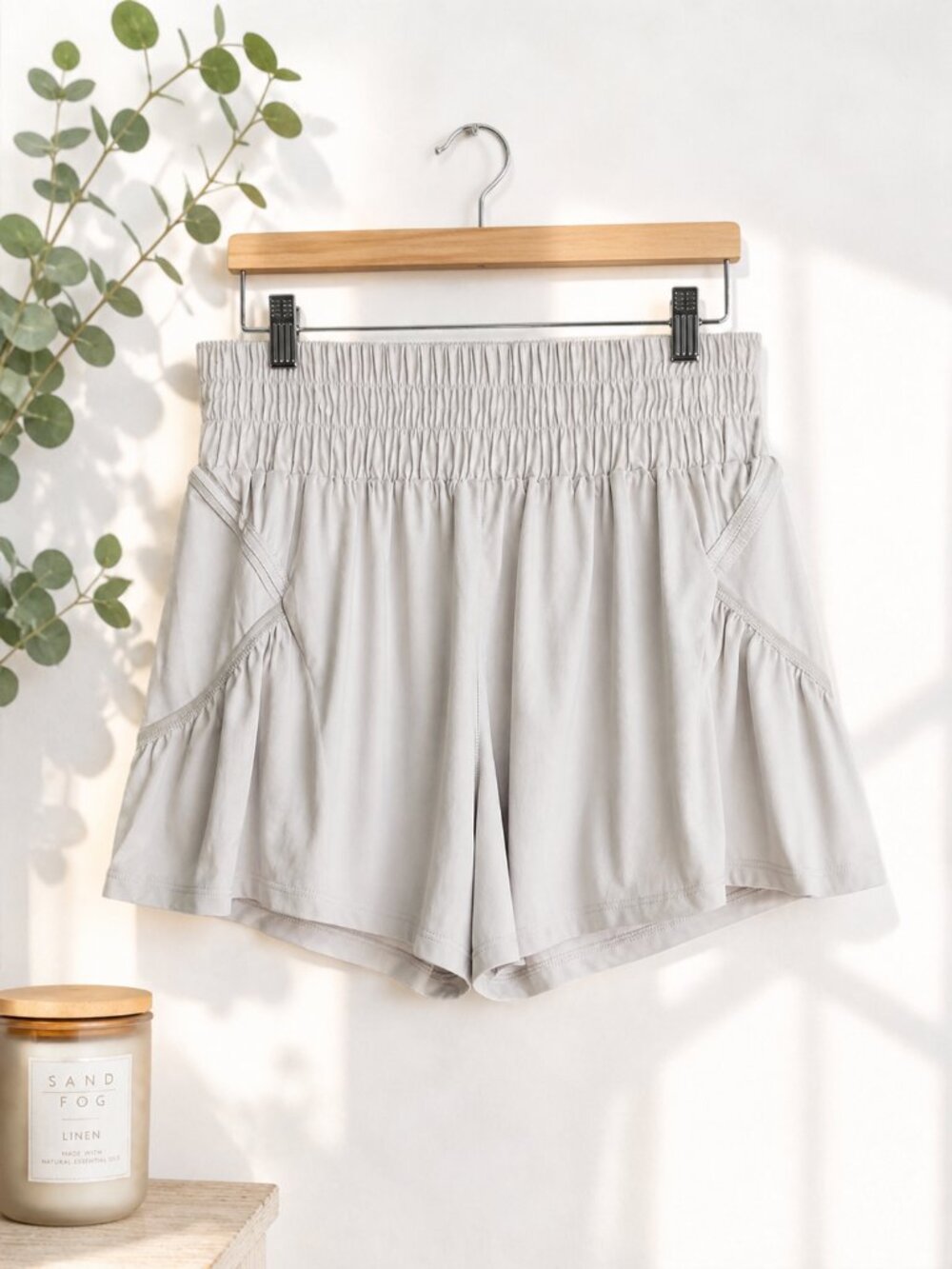 FP Movement Free People White Athletic Shorts Women Large Flowy Elastic Waist Li - Picture 1 of 9